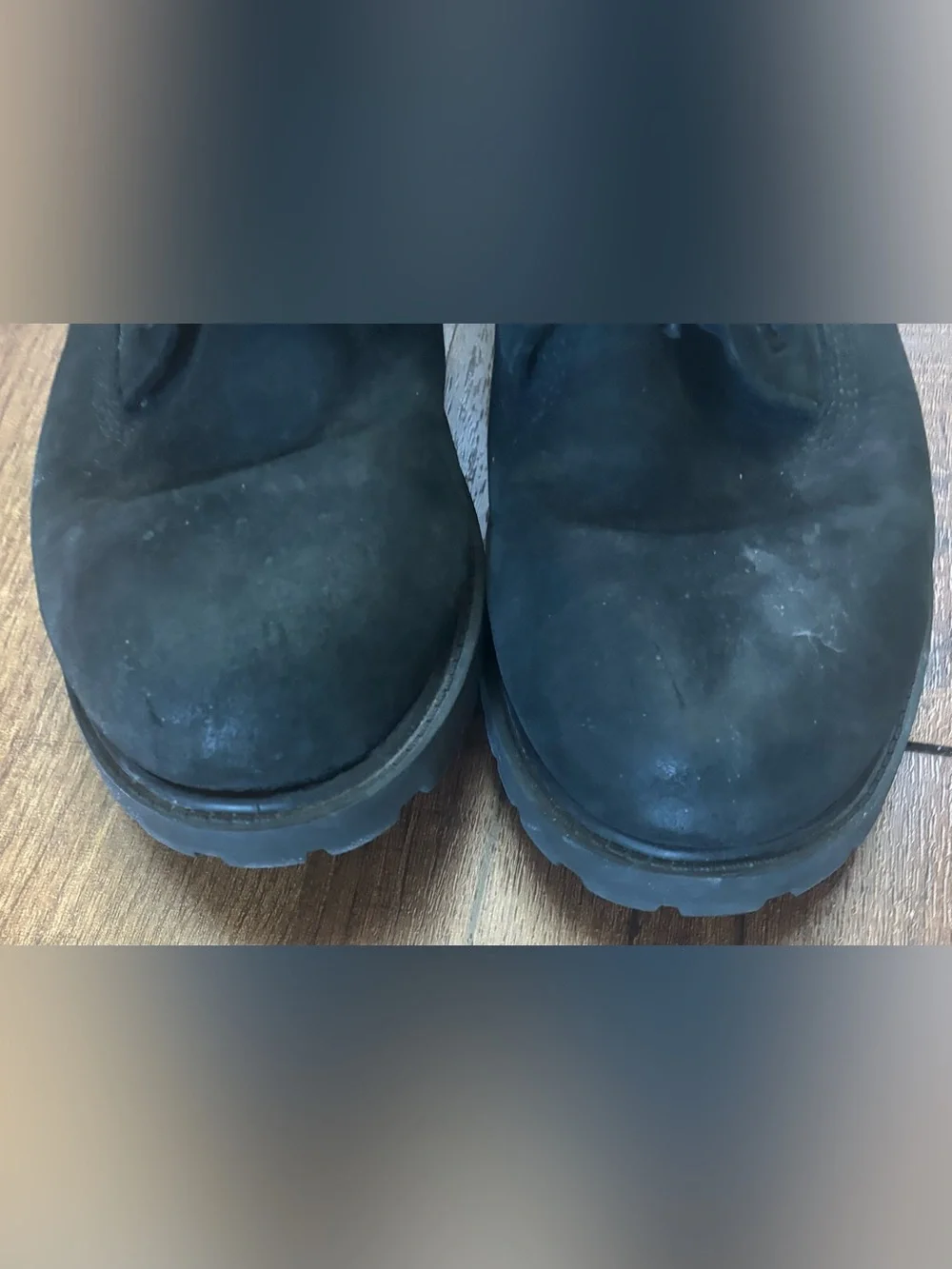 Timberland Classic 6 inch waterproof boots for boy youth Size 5 big kids